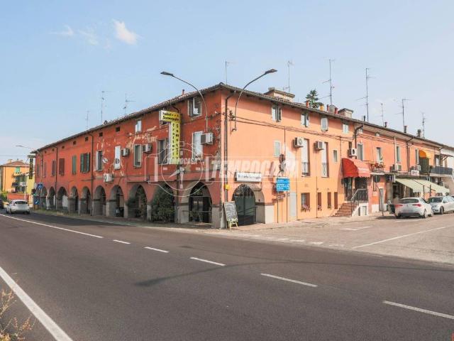 Palazzo in vendita a Unione Terre d'Acqua, Anzola Dell'emilia