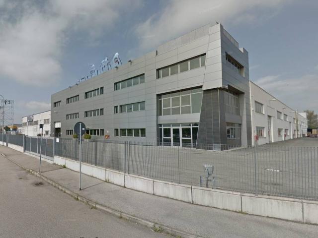 Locale Commerciale in vendita a Unione dei comuni Valli del Reno, Lavino e Samoggia, Reggio Emilia
