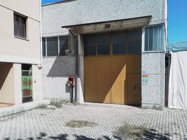Locale Commerciale in vendita a Unione dei comuni Valli del Reno, Lavino e Samoggia, Reggio Emilia