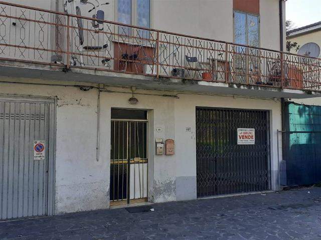 Locale Commerciale in vendita a Unione dei comuni Valli del Reno, Lavino e Samoggia, Ponte Samoggia