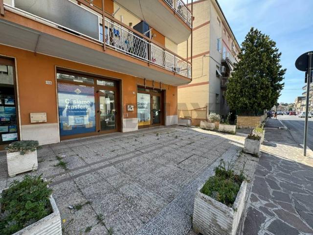 Locale Commerciale in vendita a Centro Storico, Vasto
