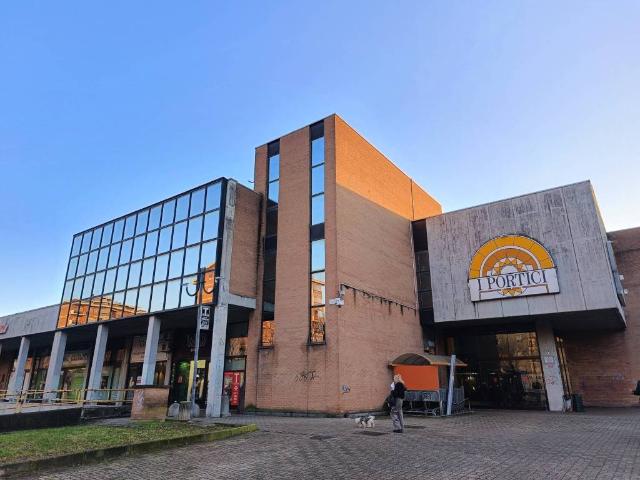 Locale Commerciale in vendita a Piemonte, Torino