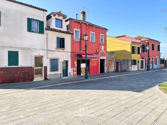 Locale Commerciale in vendita a Lido-Pellestrina, Venezia