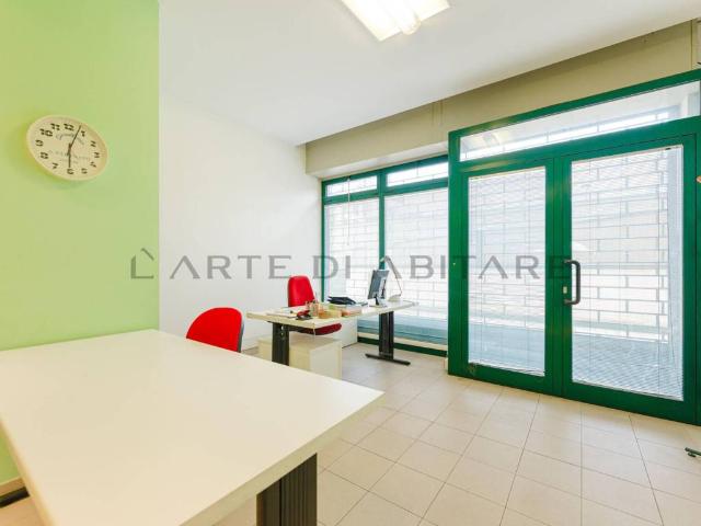 Locale Commerciale in vendita a Mestre-Carpenedo, Venezia