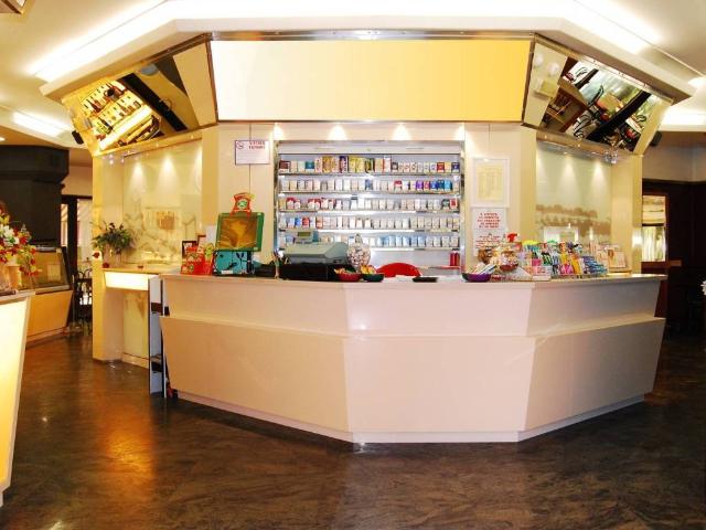 Locale Commerciale in vendita a Mestre-Carpenedo, Venezia