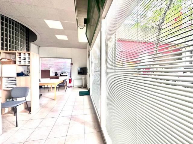 Locale Commerciale in vendita a La Favorita, Venezia