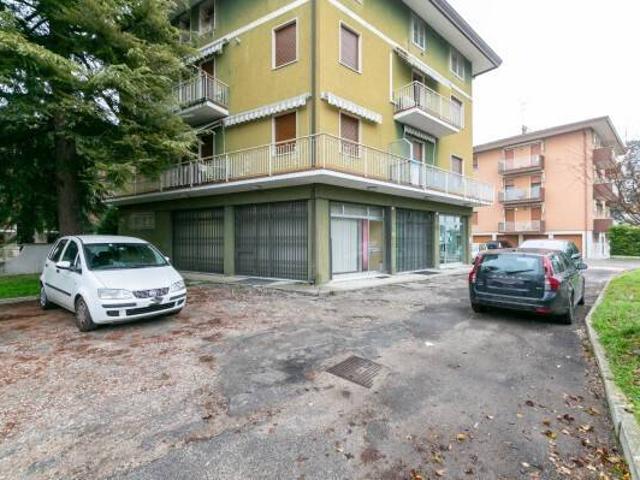 Locale Commerciale in vendita a Chirignago-Zelarino, Venezia