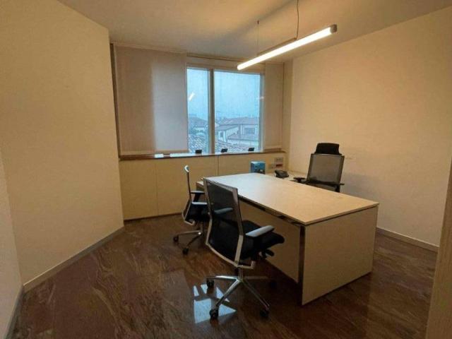 Locale Commerciale in vendita a Venezia