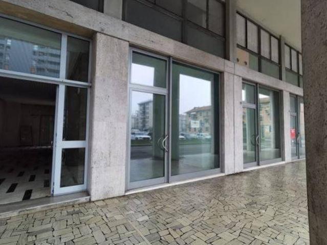 Locale Commerciale in vendita a Mestre-Carpenedo, Venezia