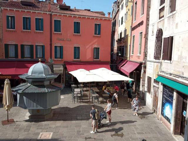 Locale Commerciale in vendita a Venezia-Murano-Burano, Venezia