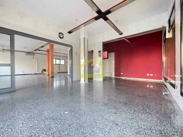 Locale Commerciale in vendita a Venezia