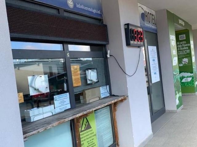 Locale Commerciale in vendita a Appennino Reggiano, Re