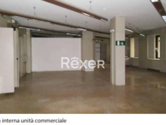 Locale Commerciale in vendita a Ventimiglia, Liguria