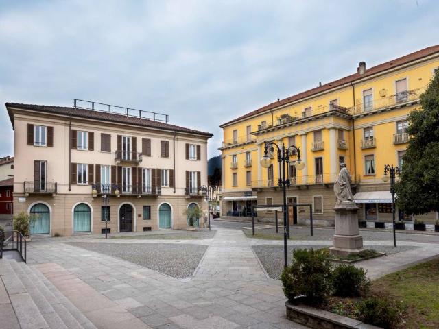 Locale Commerciale in vendita a Zoverallo, Piemonte