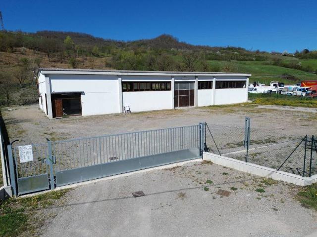 Locale Commerciale in vendita a Unione dell'Appennino Bolognese, Vergato