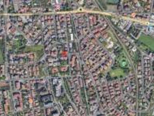 Locale Commerciale in vendita a Ovest, Brenzone