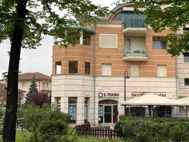 Locale Commerciale in vendita a Unione di comuni Valmarecchia, Verucchio