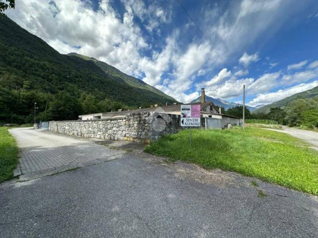 Locale Commerciale in vendita a Vervio, Lombardia