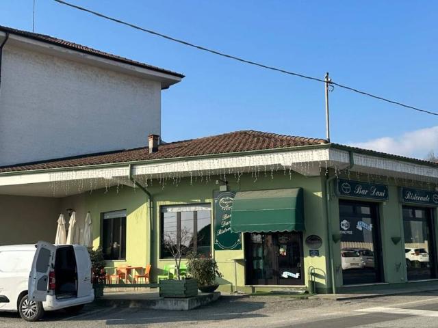 Locale Commerciale in vendita a Papò, Piemonte