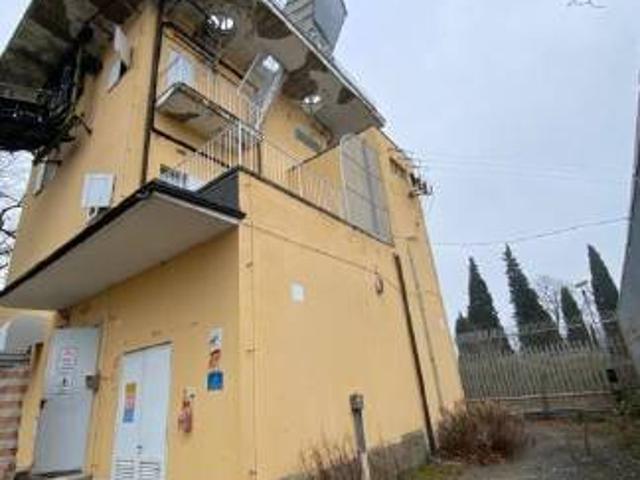 Locale Commerciale in vendita a Tresinaro - Secchia, Re