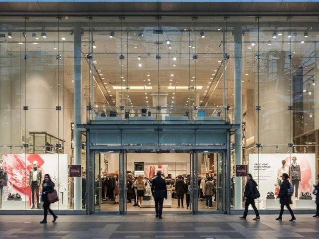 Locale Commerciale in vendita a San Giuseppe, Vicenza