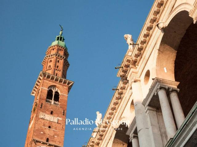 Locale Commerciale in vendita a San Biagio, Vicenza