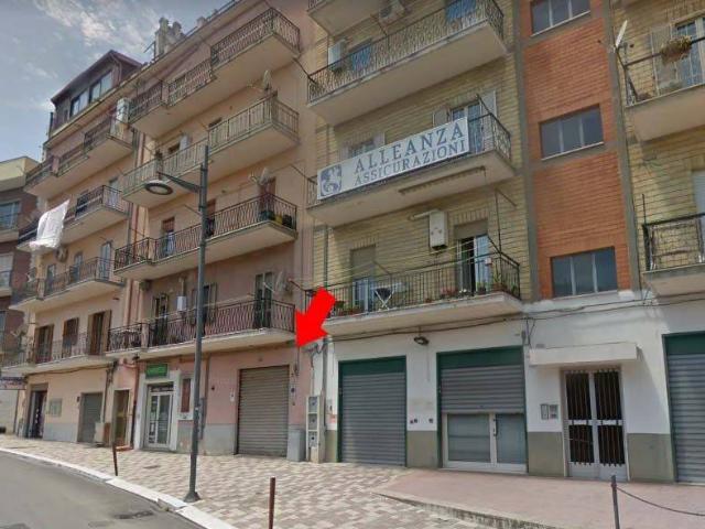 Locale Commerciale in vendita a Puglia, Foggia