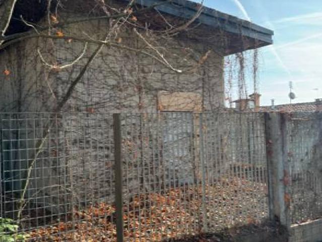 Locale Commerciale in vendita a Piemonte, Cuneo
