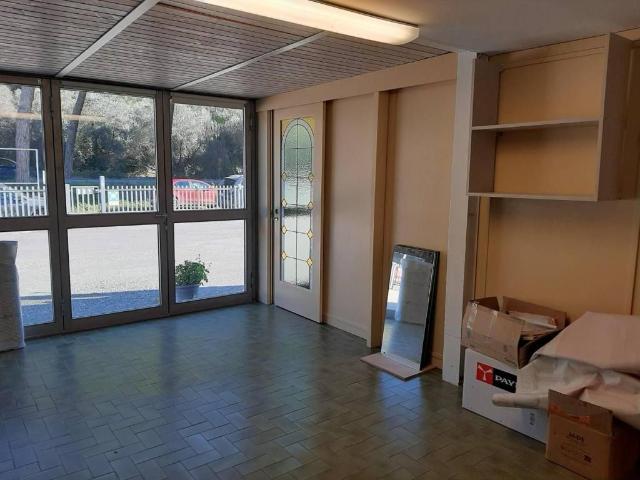 Locale Commerciale in vendita a La Noce, San Giovannialla Vena