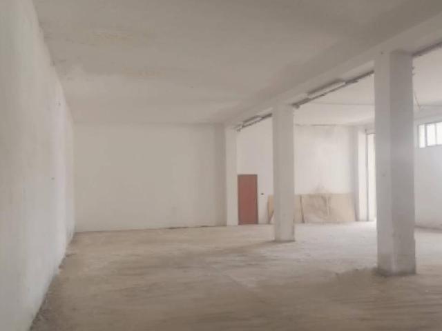 Locale Commerciale in vendita a San Giovanni alla Vena, San Giovannialla Vena