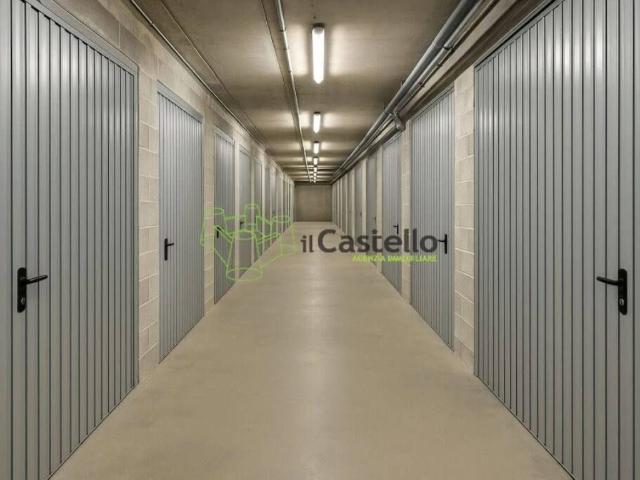 Locale Commerciale in vendita a Vidor, Veneto