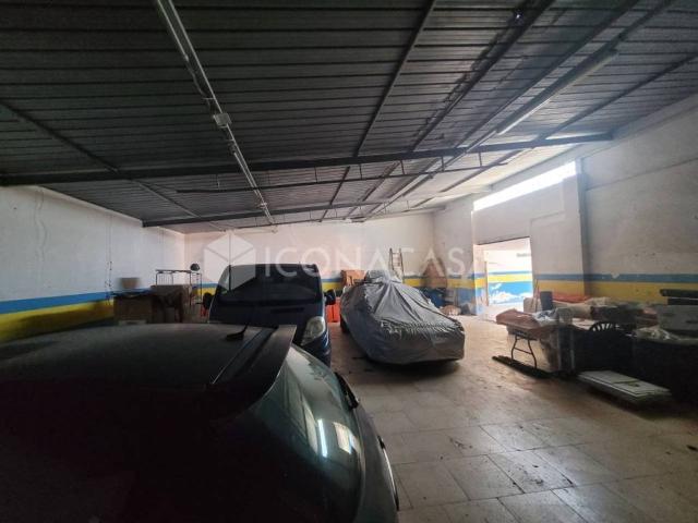Locale Commerciale in vendita a Puglia, Foggia