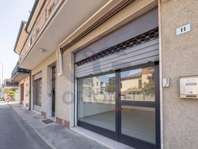 Locale Commerciale in vendita a Unione Alto Ferrarese, Vigarano Mainarda