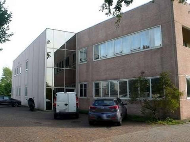 Locale Commerciale in vendita a Mulino di Mora Alta, Vigevano