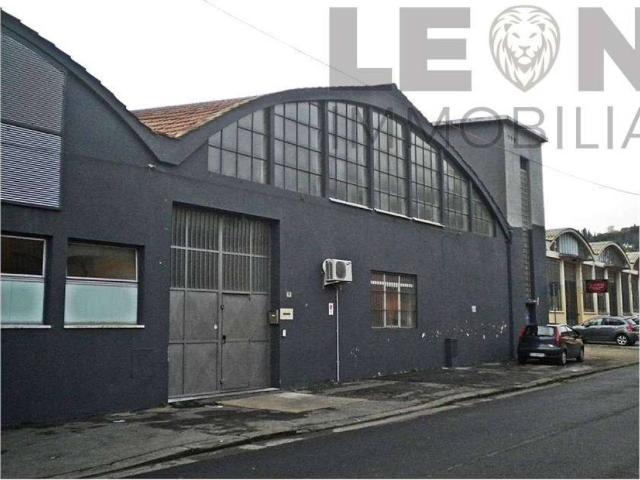 Locale Commerciale in vendita a Unione di comuni Terre di Castelli, Vignola