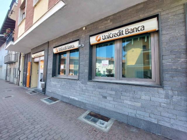 Locale Commerciale in vendita a Piemonte, Cuneo