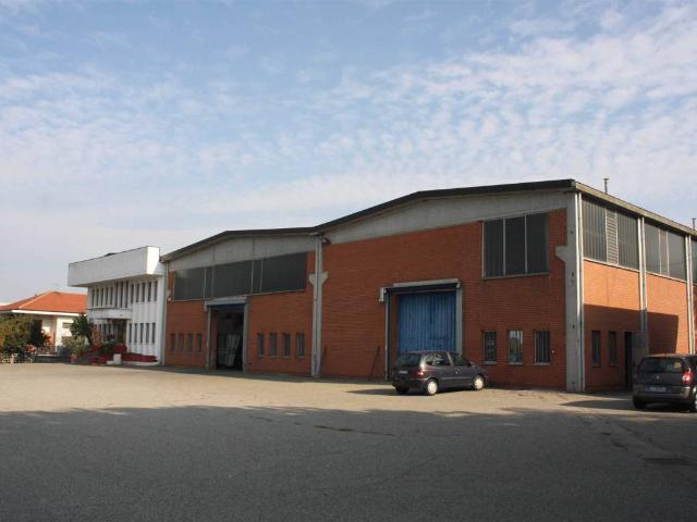Locale Commerciale in vendita a Piemonte, Asti