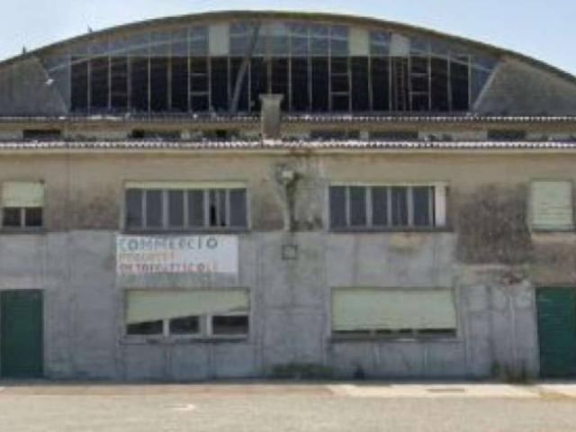 Locale Commerciale in vendita a Villanova Sull'arda, Reggio Emilia