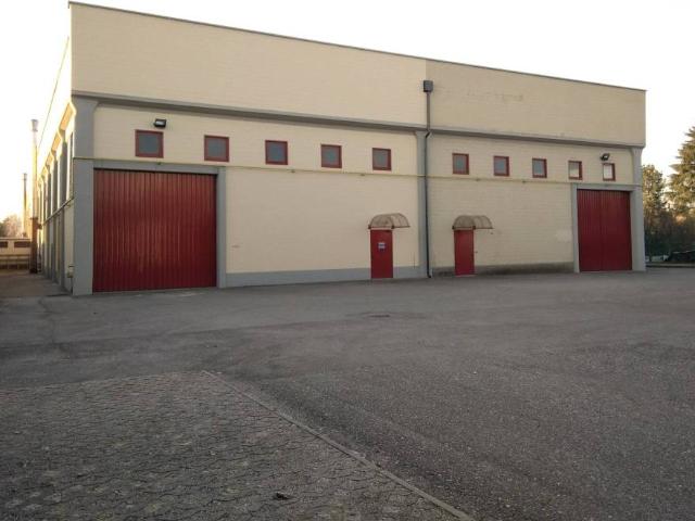 Locale Commerciale in vendita a San Fiorano, Villasanta
