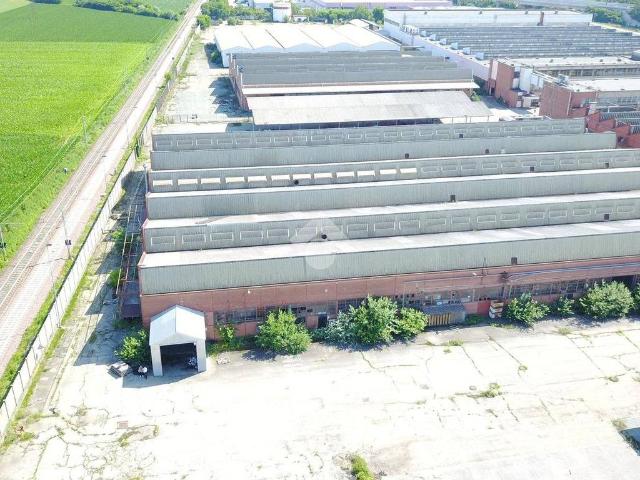 Locale Commerciale in vendita a Piemonte, Torino