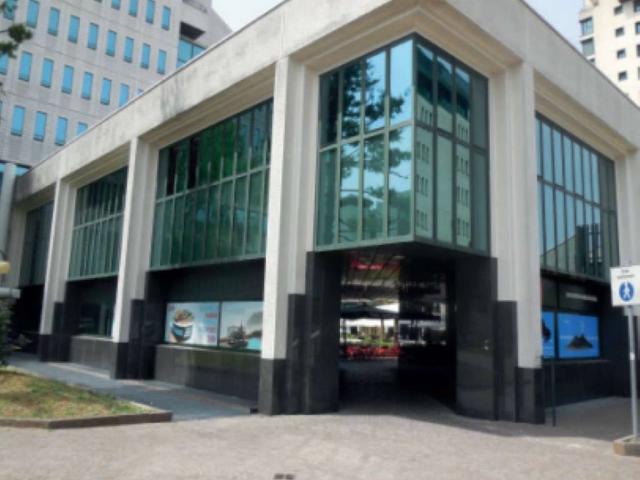 Locale Commerciale in vendita a Torri Bianche, Vimercate