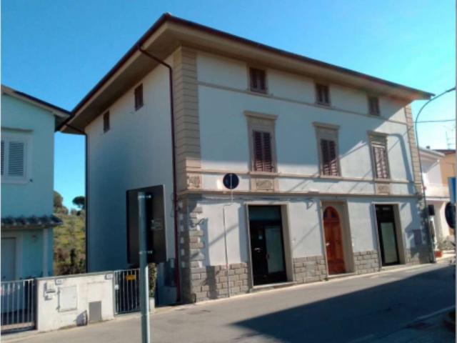 Locale Commerciale in vendita a Unione dei Comuni Circondario dell'Empolese Valdelsa, Vinci