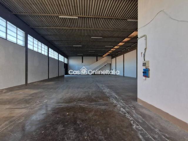 Locale Commerciale in vendita a Unione dei Comuni Circondario dell'Empolese Valdelsa, Vinci