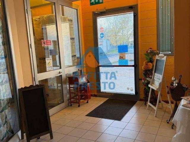 Locale Commerciale in vendita a Unione dei Comuni Circondario dell'Empolese Valdelsa, Vinci