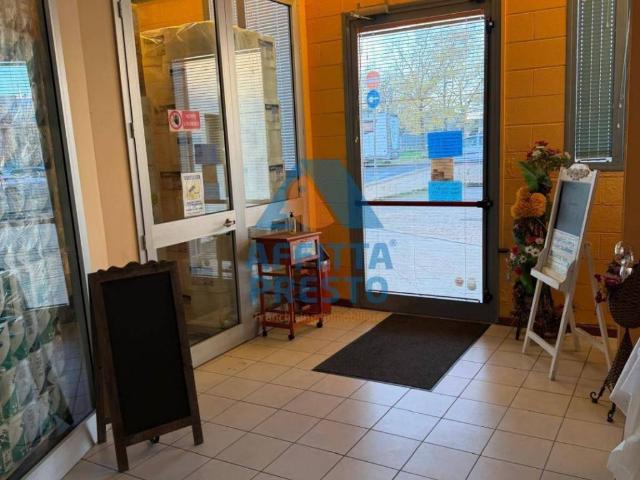 Locale Commerciale in vendita a Unione dei Comuni Circondario dell'Empolese Valdelsa, Vinci
