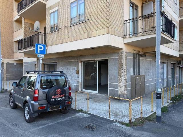 Locale Commerciale in vendita a Murialdo, Viterbo