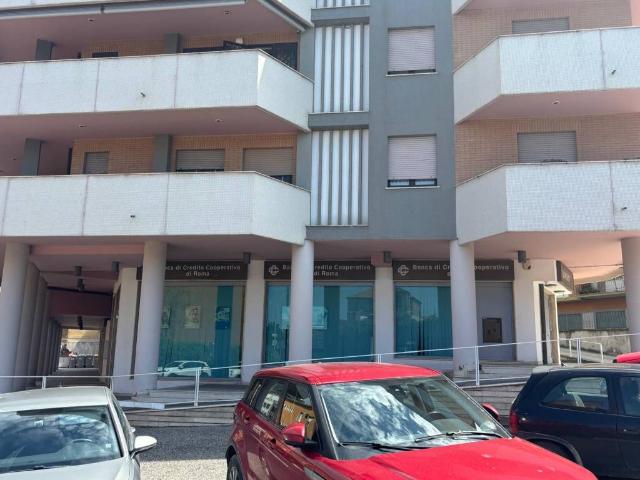 Locale Commerciale in vendita a Murialdo, Viterbo