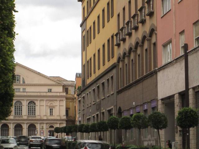 Locale Commerciale in vendita a Viterbo, Lazio
