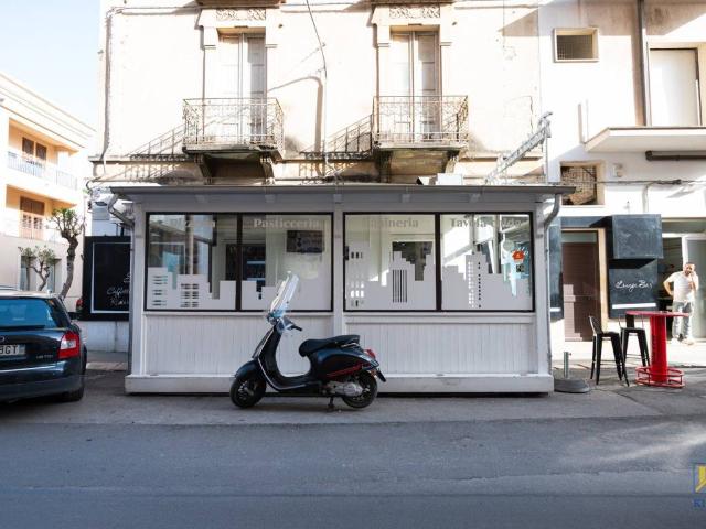 Locale Commerciale in vendita a Vittoria, Sicilia