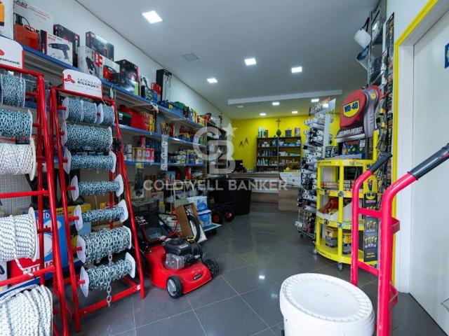 Locale Commerciale in vendita a Vittoria, Sicilia